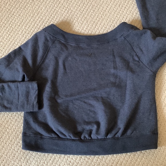 Lululemon Crop Sweatshirt - Picture 3 of 5